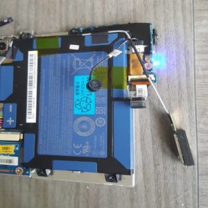 Ensemble carte mère complète + Batterie tablette ACER ICONIA A100