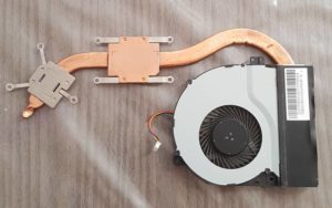 Ensemble radiateur+ventilateur ASUS R409L