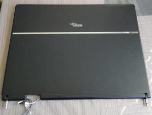 Ecran complet FUJITSU XA2528-P5204