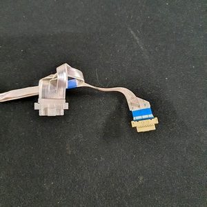 Nappe De Connexion Des Modules Wifi Et Bouton Power Télé Lg 65UJ630V-ZA Référence: EAD63986801