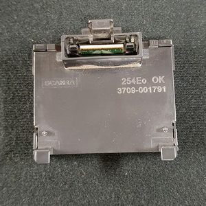 Connecteur De Cartes Télé Samsung UE65JU6570U Référence: 3709-001791