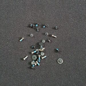 Ensemble vis pc Asus E406S