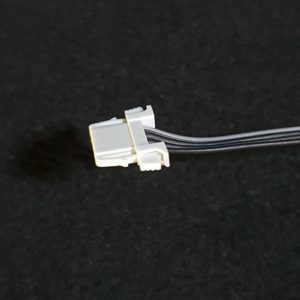 Cordon de connexion des barres leds télé Samsung UE43AU8005K – Image 3