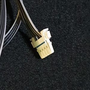 Cordon de connexion des barres leds télé Samsung UE43AU8005K – Image 4