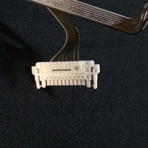 Cordon de connexion des barres leds télé Samsung UE55MU7005T – Image 4