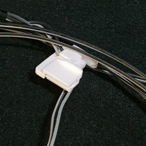 Cordon de connexion des barres LEDS télé Samsung UE65TU7025K – Image 4