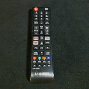 Télécommande télé Samsung UE65TU7025K Référence: BN59-01315B