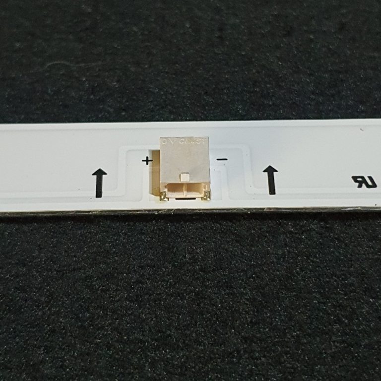 Re-Flix Superior Light Télécommande 4 en 1 pour TV SABA LED22