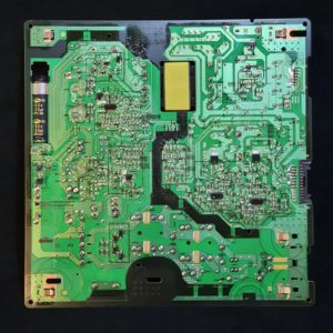 Carte d’alimentation télé Samsung QE49Q67RAT Référence: BN44-00932H