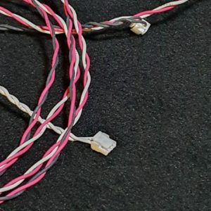 Cordon de connexion des barres LEDS télé TCL 65P615 – Image 4