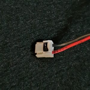 Cordon de connexion de la barre LEDS télé TCL 32S615 – Image 3