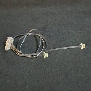 Cordon de connexion des barres LEDS télé Samsung UE50RU7025K