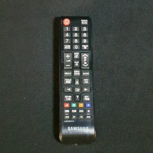 Télécommande télé Samsung UE32J5000AW Référence: AA59-00741A