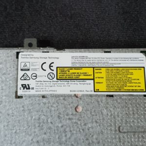 Lecteur DVD Pc Asus F555LA-XX2826T – Image 3
