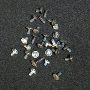 Ensemble vis télé Samsung UE40J5100AW