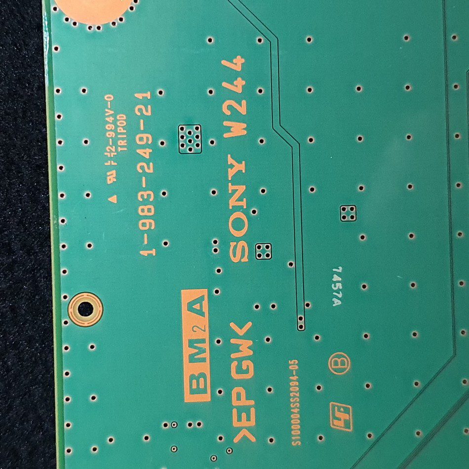 SONY KDL 49 POUCES.CARTE mère 1 981 541 21 ...Démontée d'écran cassé. EUR 80,00   FR