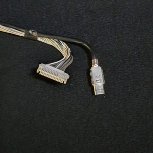 Cordon de connexion des modules télé Sony KD-49XF9005 – Image 3