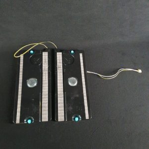 Ensemble haut parleurs Télé Samsung QE70Q60AAU Référence: BN96-52483D