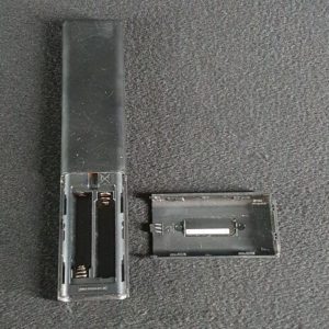 Télécommande télé Samsung UE55AU7105K Référence: BN59-01358B – Image 3