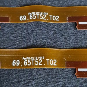 Ensemble nappes de connexion des cartes du LCD télé Samsung UE55MU6205K – Image 3