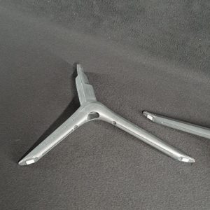Ensemble pieds télé Samsung UE58AU7105K – Image 3