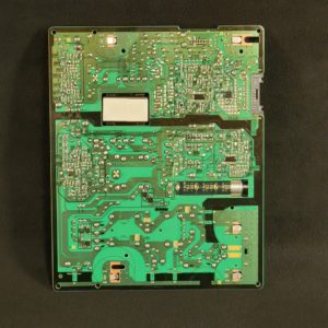 Carte d’alimentation télé Samsung UE65AU7105K Référence: BN44-01055D