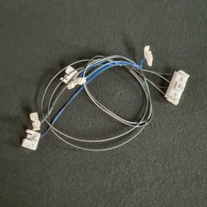 Cordon de connexion des barres LEDS télé Samsung UE65AU7105K