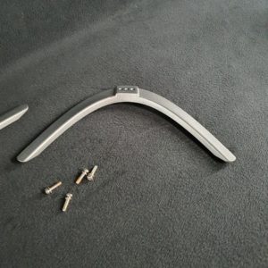 Ensemble pieds + vis télé Saba LD40CHS1051ES – Image 5
