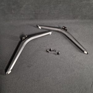 Ensemble pieds + vis télé Hisense H65B7120