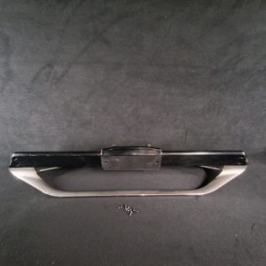 Ensemble pied + vis télé Samsung UE55ES8000S