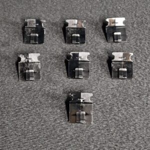 Ensemble de 8 supports des cartes du LCD télé Samsung UE75TU7025K