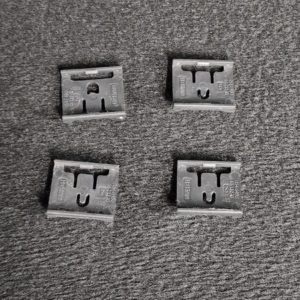 Ensemble de 4 supports des cartes du LCD télé High One HI4302UHD-MM