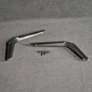 Ensemble pieds + vis télé Proline L3210HD LED