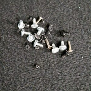 Ensemble vis télé Hisense 55E63KT