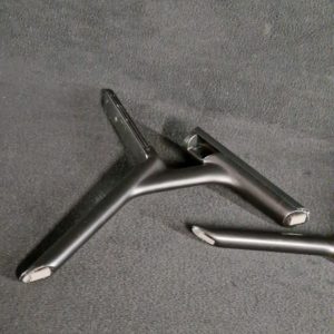 Ensemble pieds Télé Samsung QE65Q70RAT – Image 3
