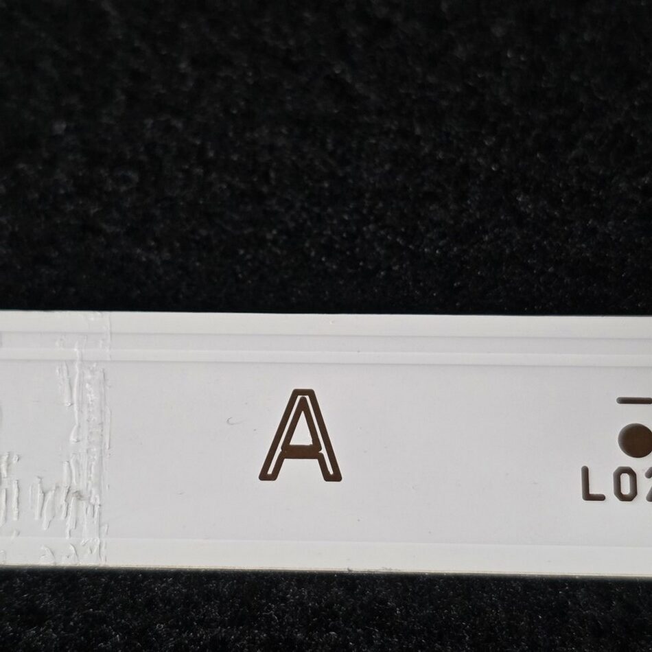 Barre LEDS télé Toshiba 55UA3A63DG référence: JL.D550B1330-078AS-M_V02 (A) – Image 4